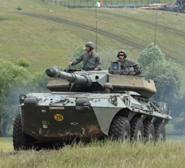 Итальянский колесный танк B1 Centauro со 105-мм орудием