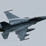 Двухместный истребитель F-16D Block 70