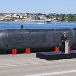 Большой опытовый автономный подводный аппарат Excalibur